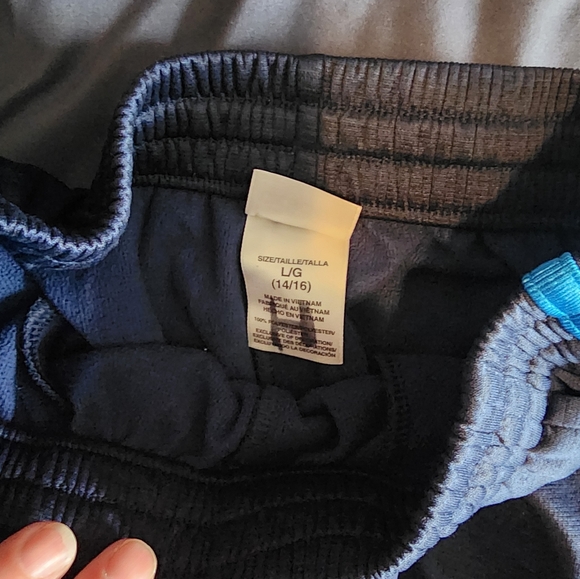 Boys 14/16 Athletic Pants - Picture 3 of 6